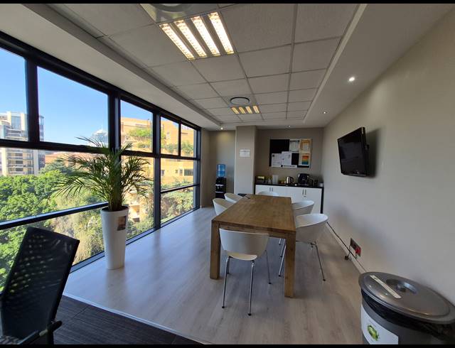 423M² OFFICE TO LET IN SANDTON CENTRAL